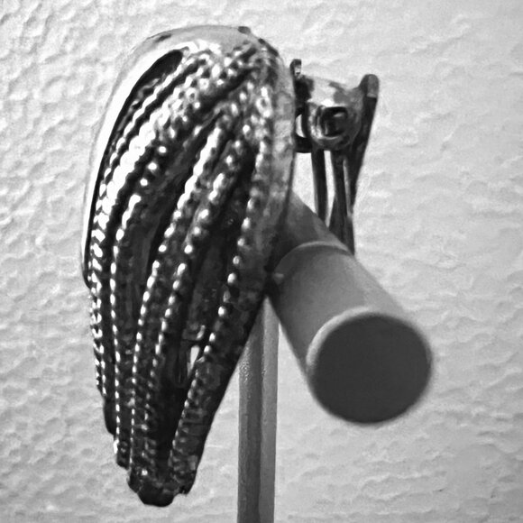 Vintage Coro Silver Tone Clip-On Earrings Teardrop Design Hot Air Balloon - Picture 6 of 11